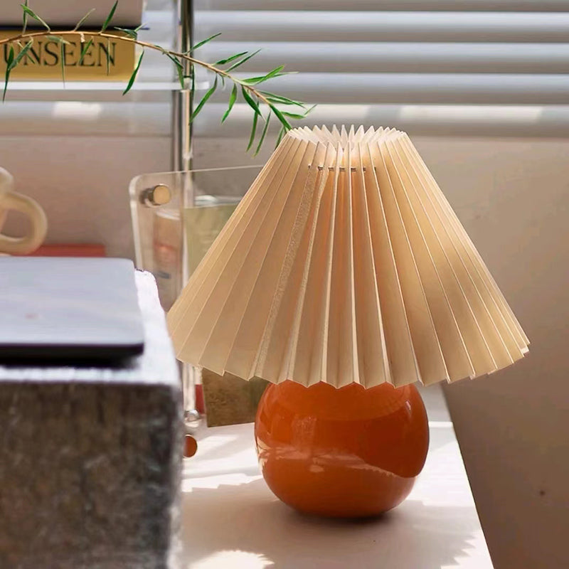 What's the secret to making your home cozy? High value pleated table lamp