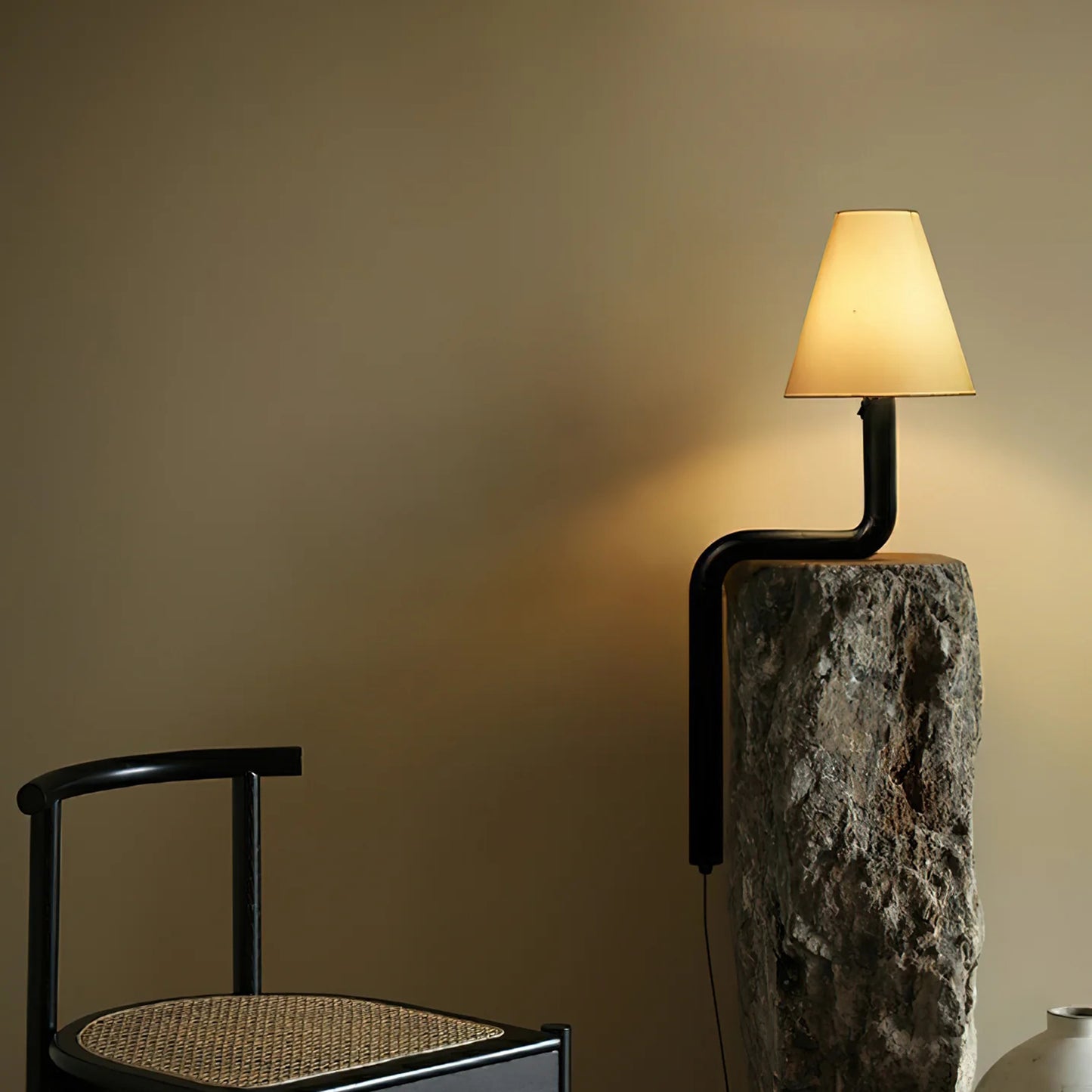 Bend Wood Table Lamp