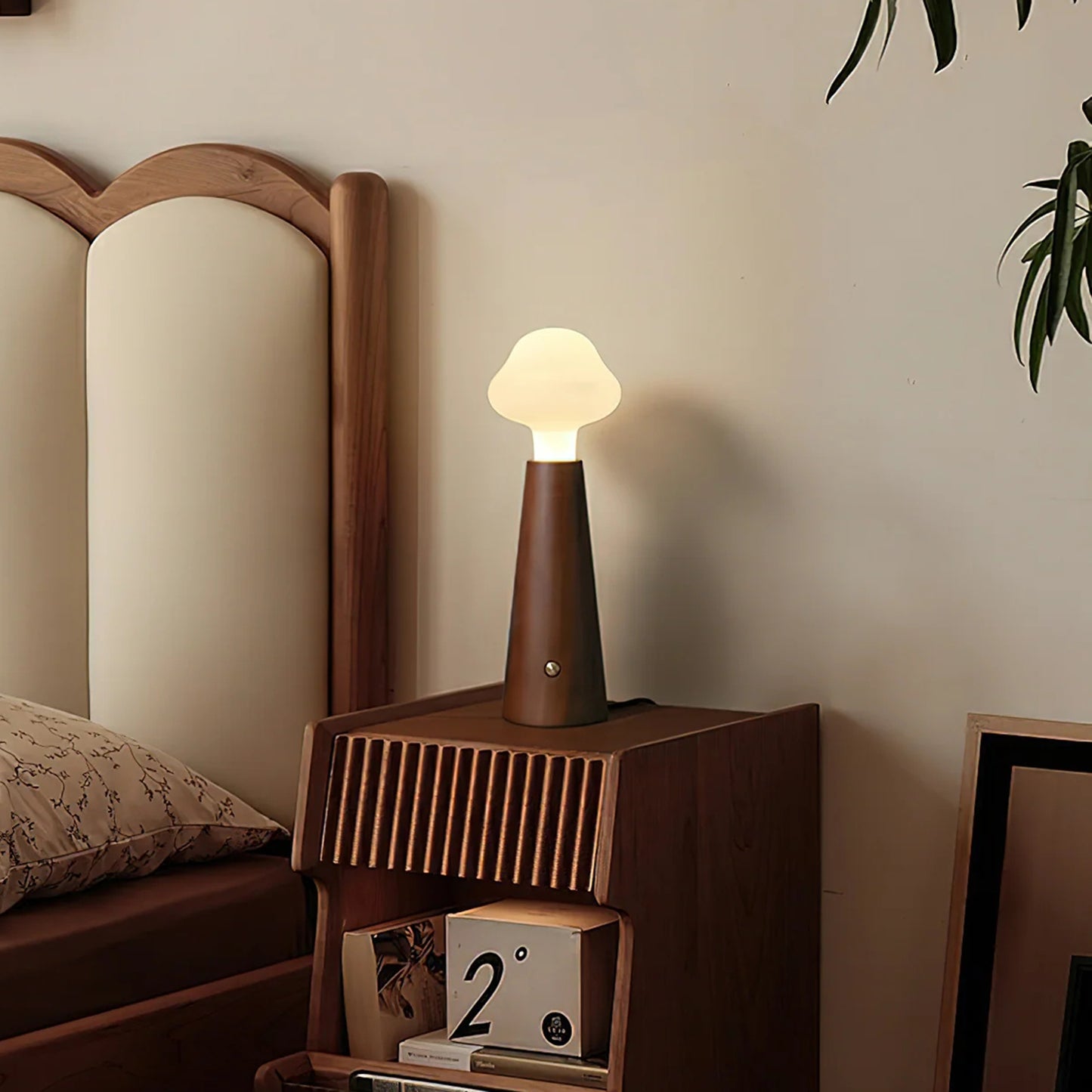 Cloud Mushroom Table Lamp