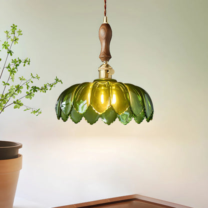 Lila Petal Pendant Lamp