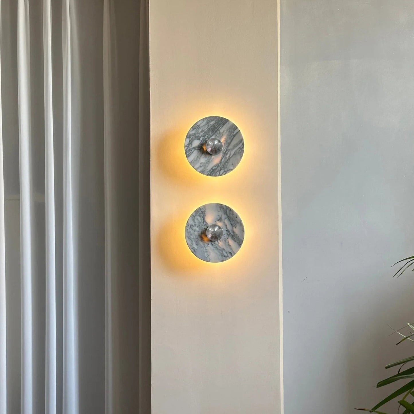 Messier Marble Rechargeable Wall Lamp