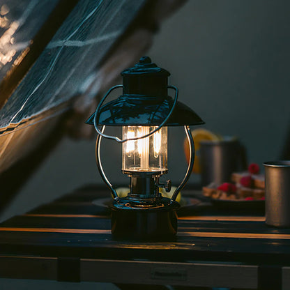 N80 Lantern Outdoor Table Lamp