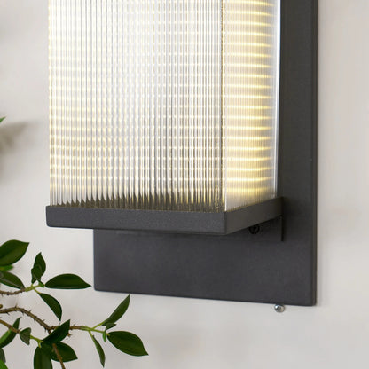 Oleron Box Outdoor Wall Lamp