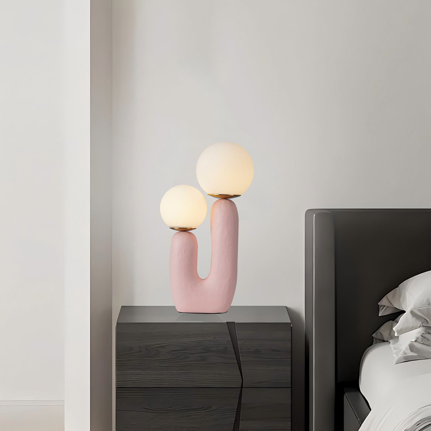 Oo Resin Table Lamp