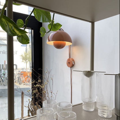 Flowerpot Wall Lamp