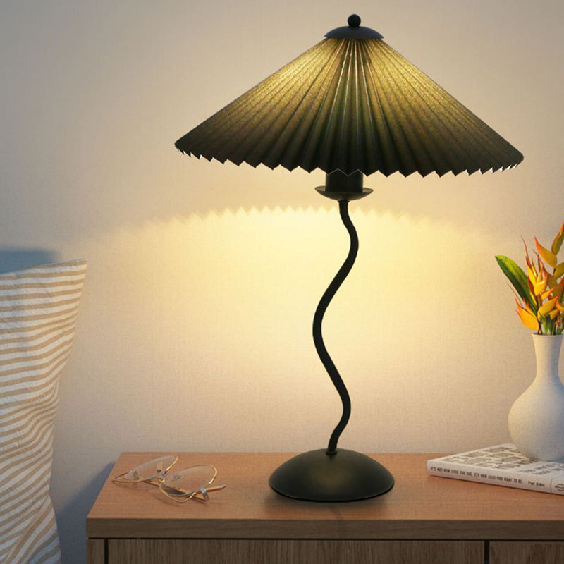 Squiggle Table Lamp