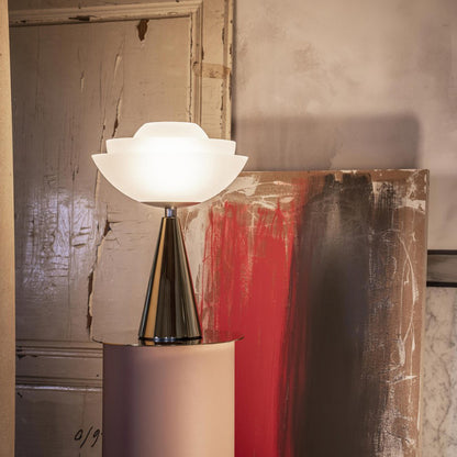 Lotus Metal Table Lamp