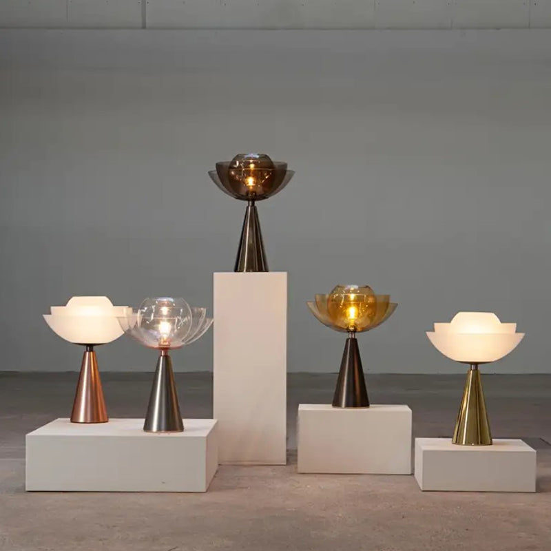 Lotus Metal Table Lamp