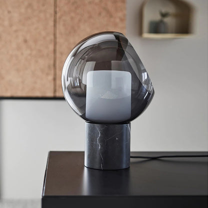 Lampe de table capsule spatiale