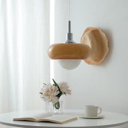 Lampadario con crostata di uova Bauhaus