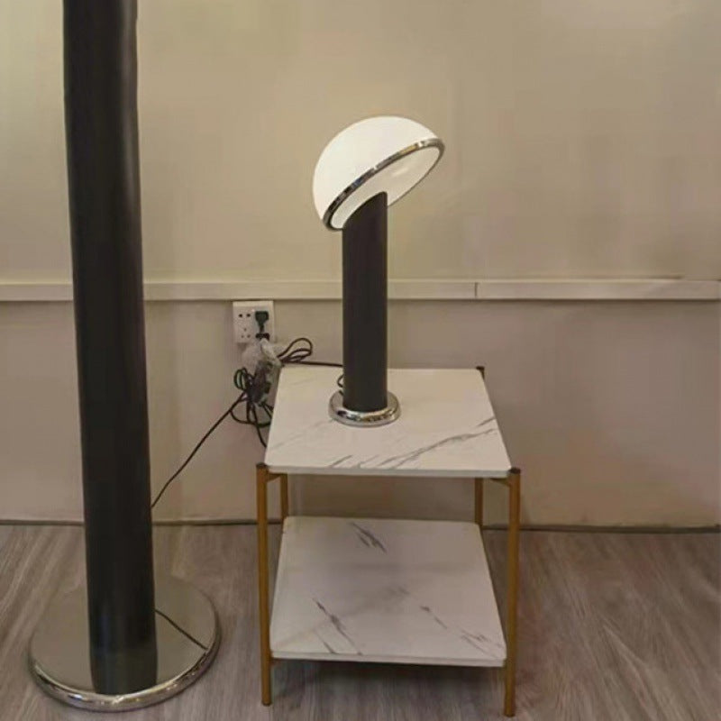 Chiggio Table Lamp