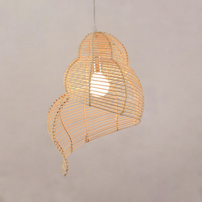 Conch-Shaped Wicker Pendant Lamp