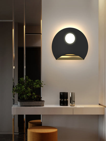 Eclipse Wall Lamp