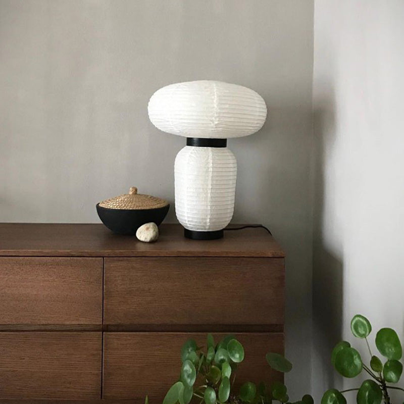 Formakami Table Lamp