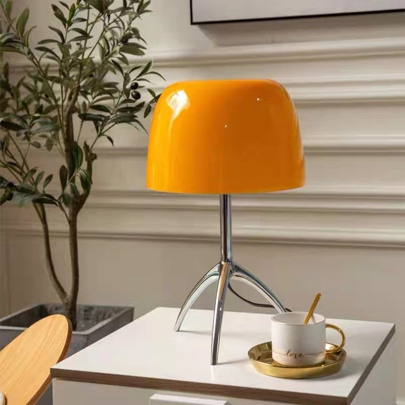 Foscarini lumiere table sales lamp