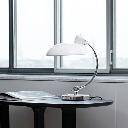 Lampe de table Kaiser idell