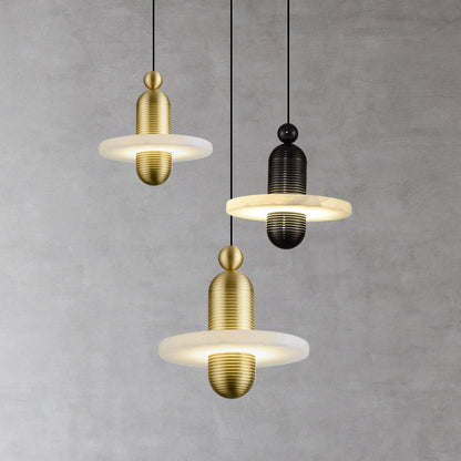 Median Pendant Light