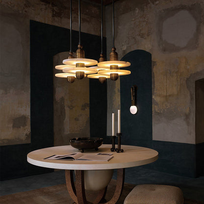 Median Pendant Light