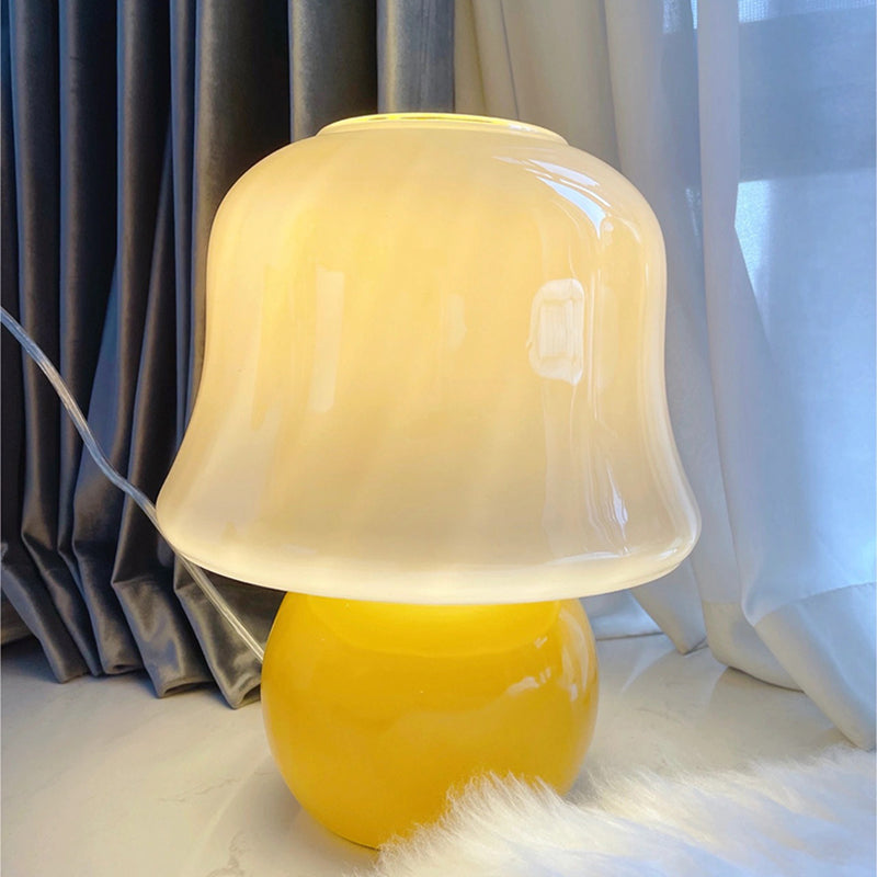 Mushroom Cream Table Lamp