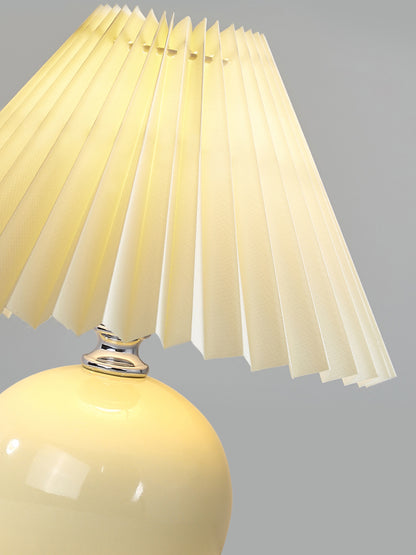 Ceramic Pleated Table Lamp